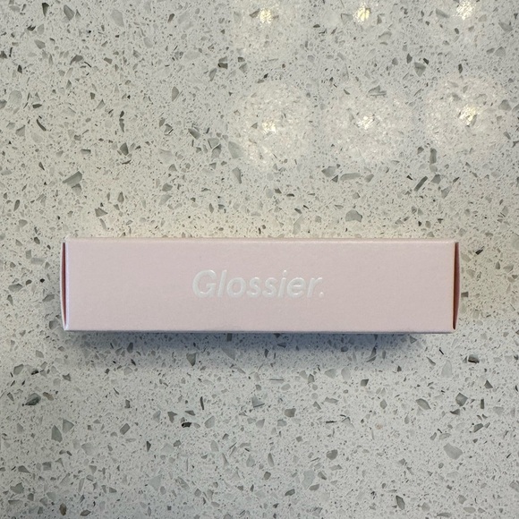 Glossier G Suit soft touch lip crème Lane NWT - Picture 4 of 4